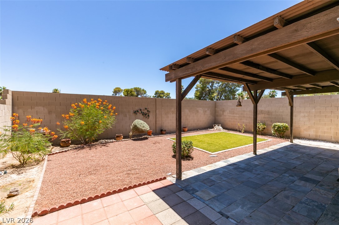 2587 Swan Lane Property Photo 28