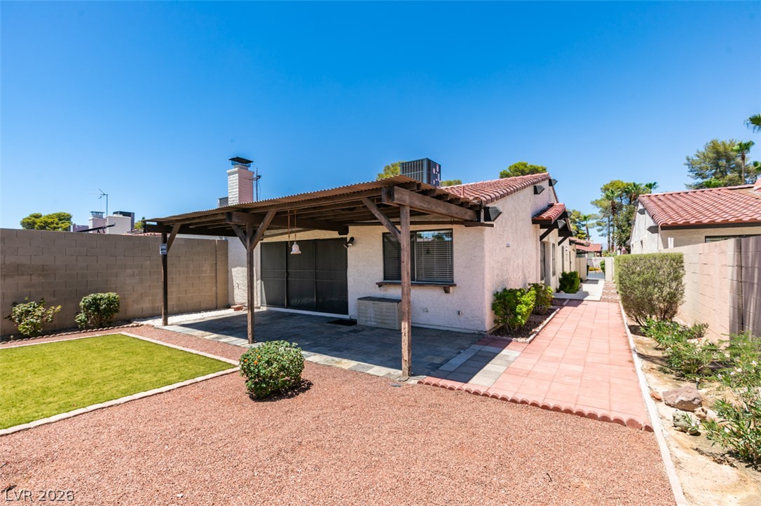 2587 Swan Lane Property Photo 32