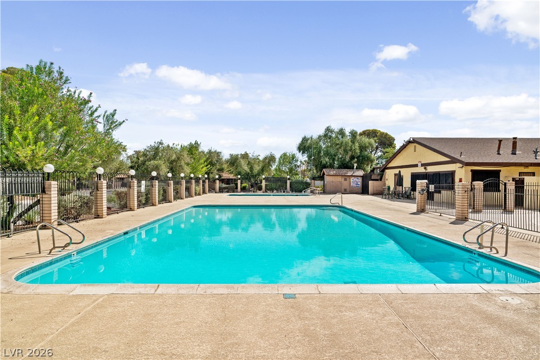 4490 Del Oro Drive Property Photo 15