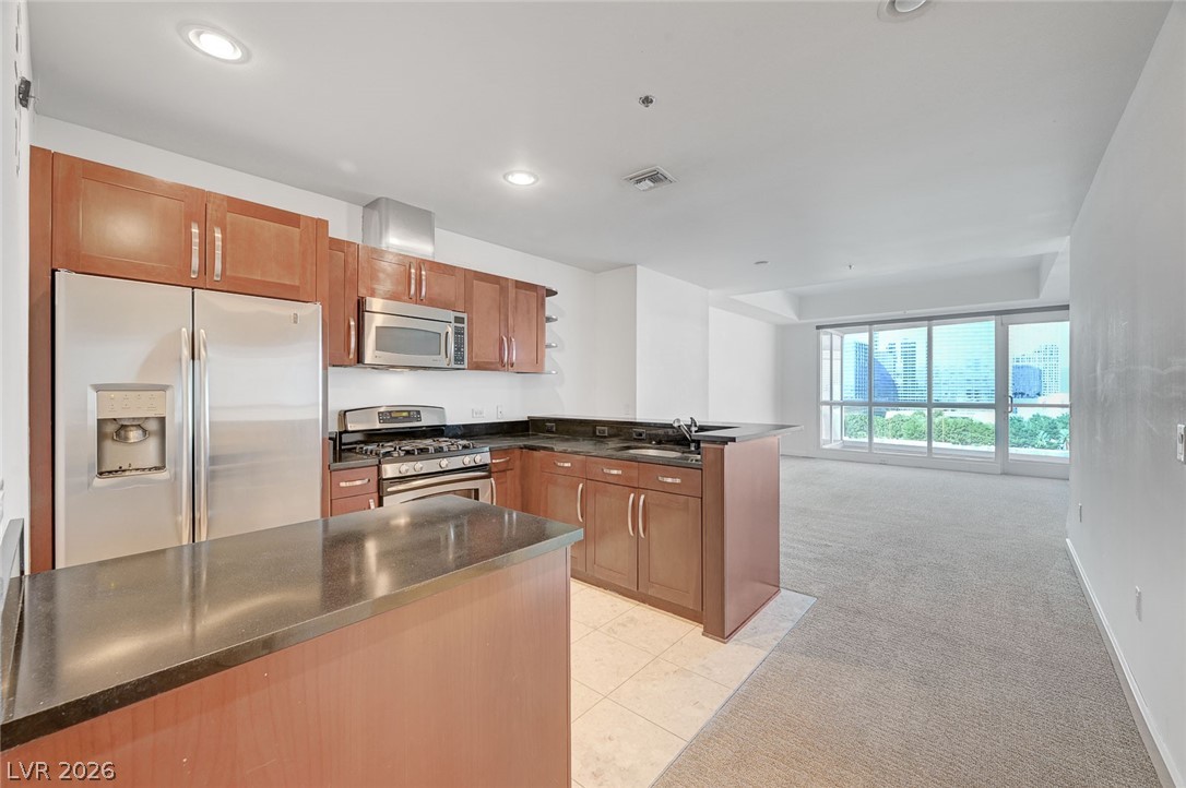 4575 Dean Martin Drive 1203 Property Photo 4