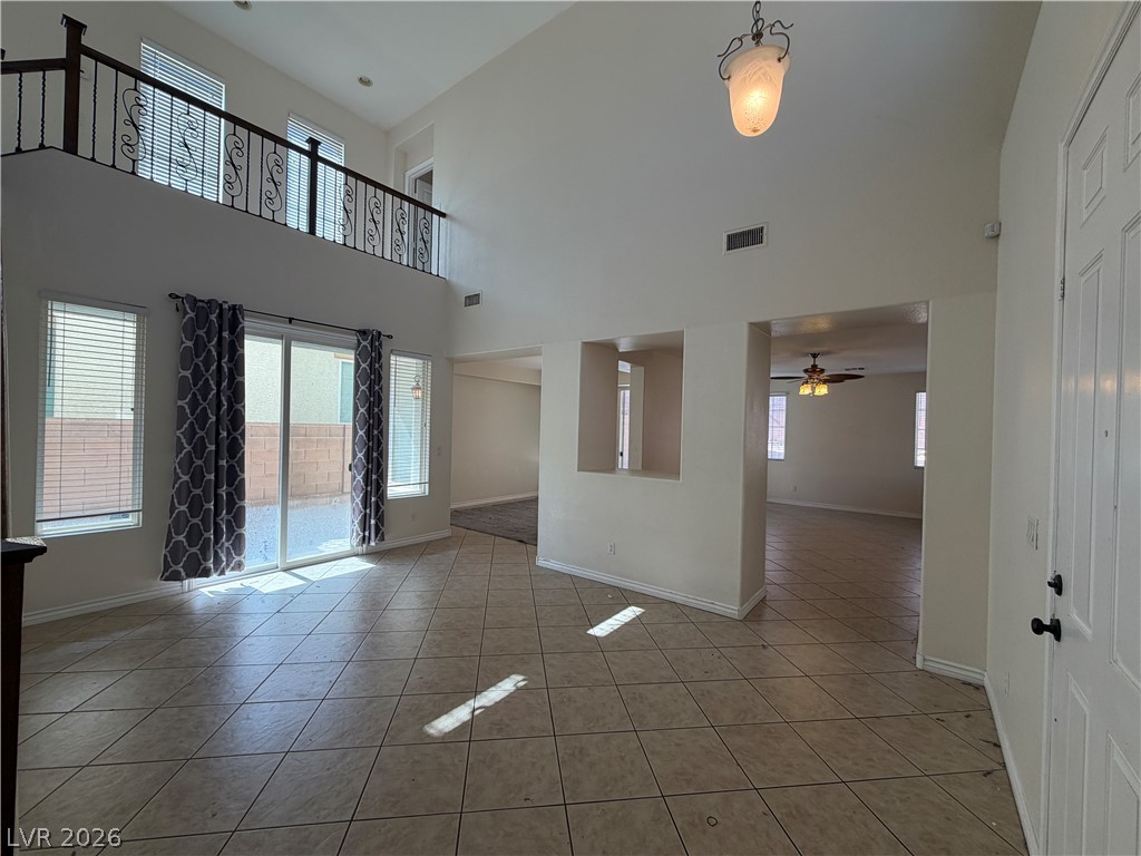 10704 Sheepshead Bay Avenue Property Photo 4