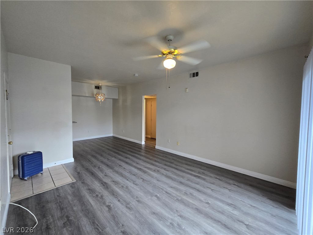 9620 West Russell Road 1122 Property Photo 6