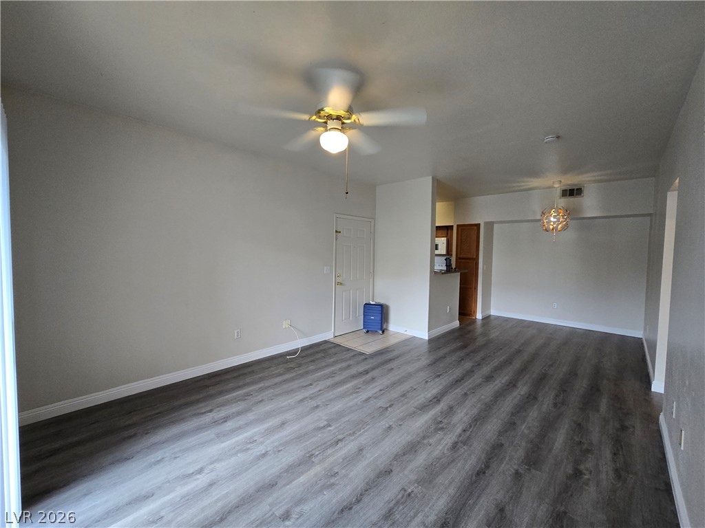 9620 West Russell Road 1122 Property Photo 7