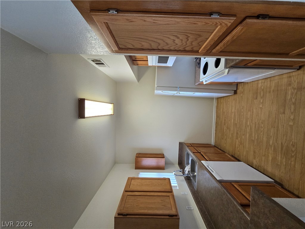 9620 West Russell Road 1122 Property Photo 11