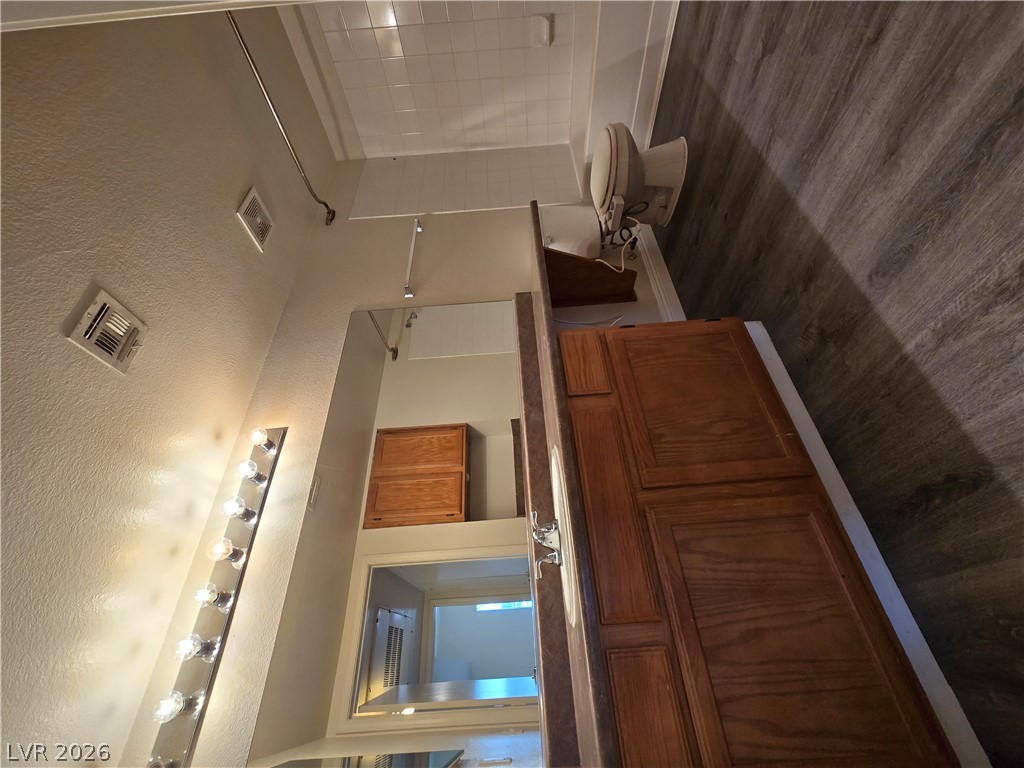 9620 West Russell Road 1122 Property Photo 17