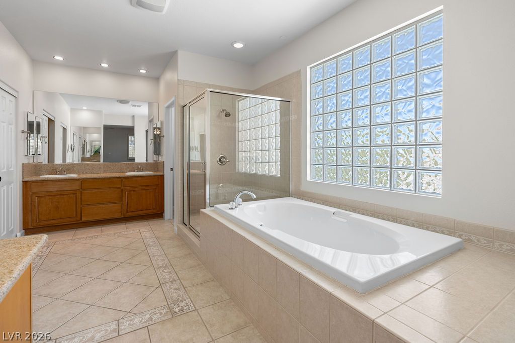 2504 Hacker Drive Property Photo 32