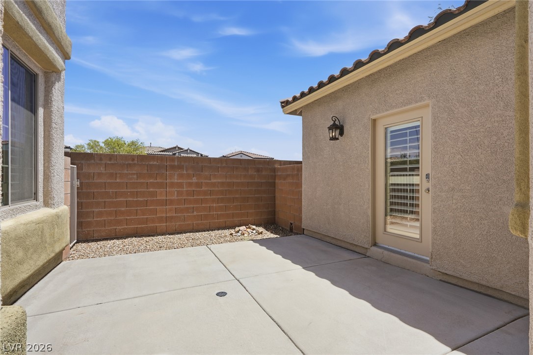 9952 Madison Walk Avenue Property Photo 3