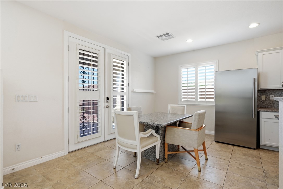9952 Madison Walk Avenue Property Photo 18