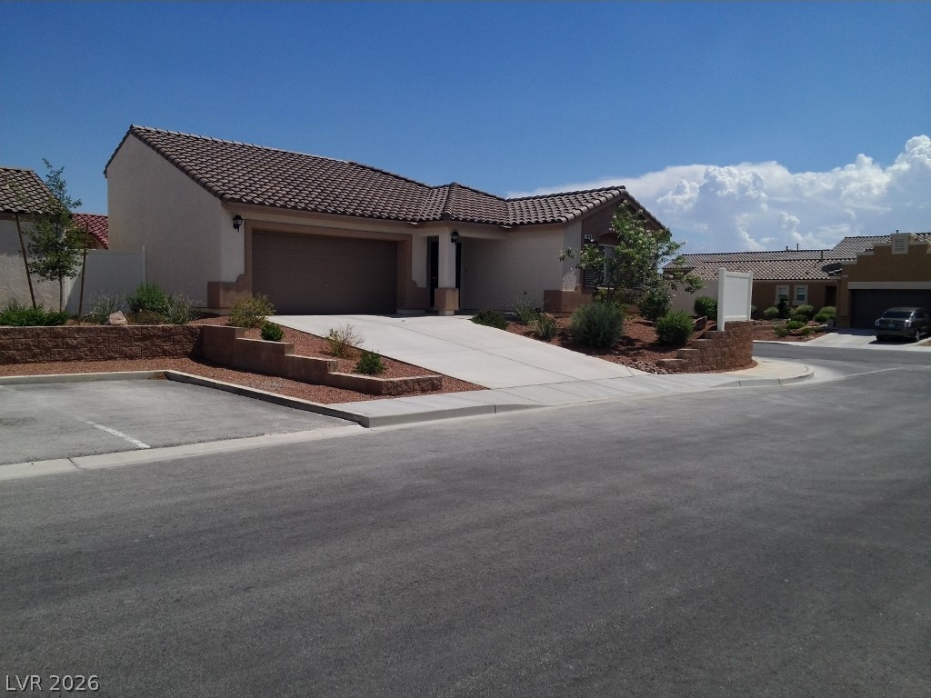 7876 Crownbeard Street Property Photo 2