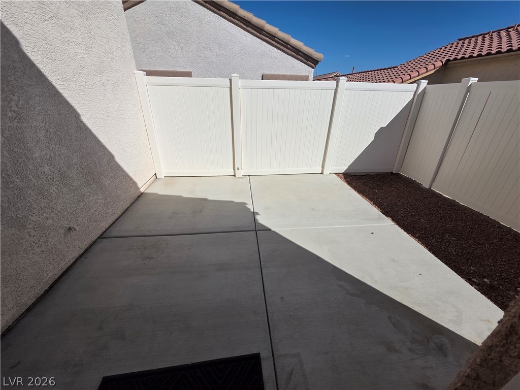 7876 Crownbeard Street Property Photo 17
