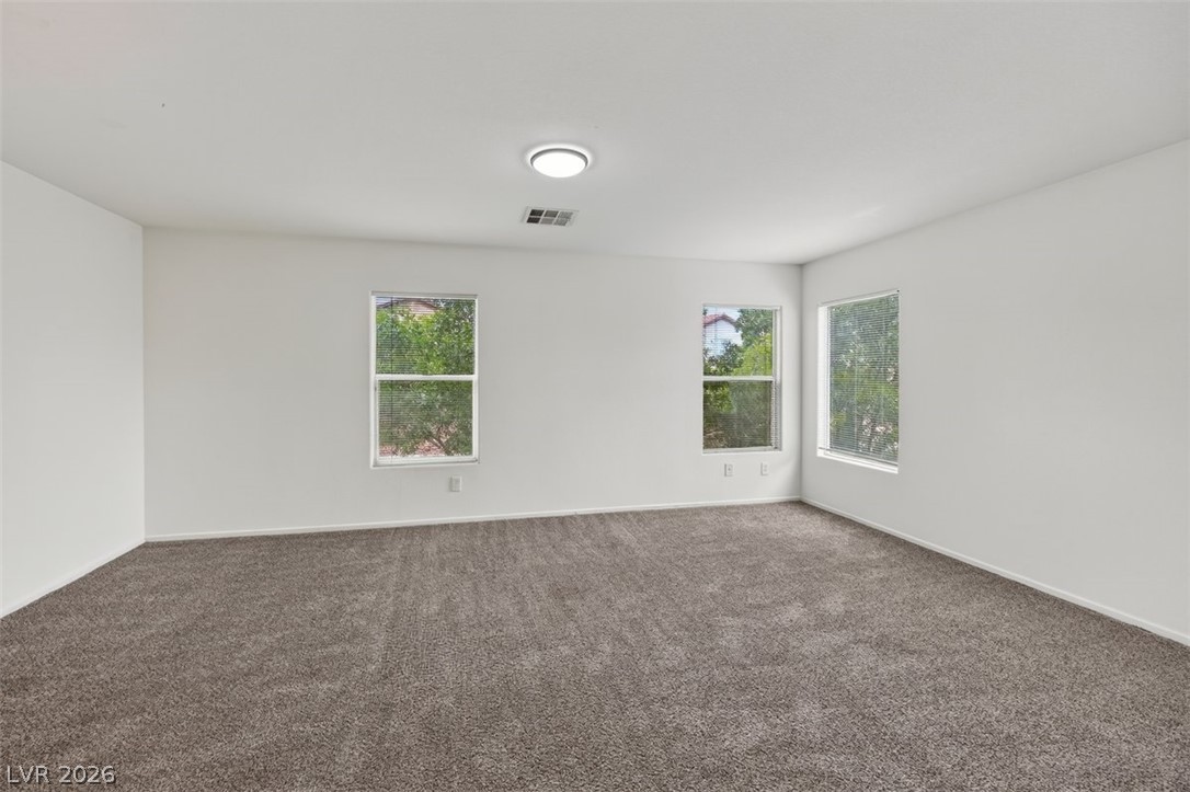 565 Lapford Street Property Photo 10