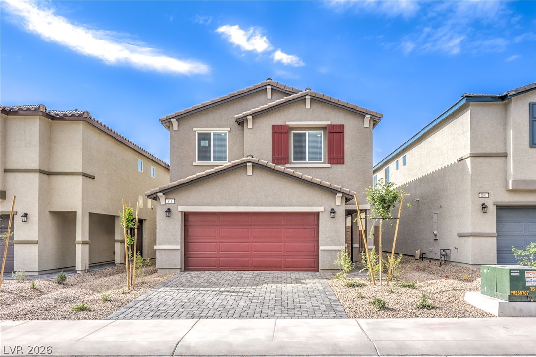 1092 Saffron Toucan Lane Property Photo 1