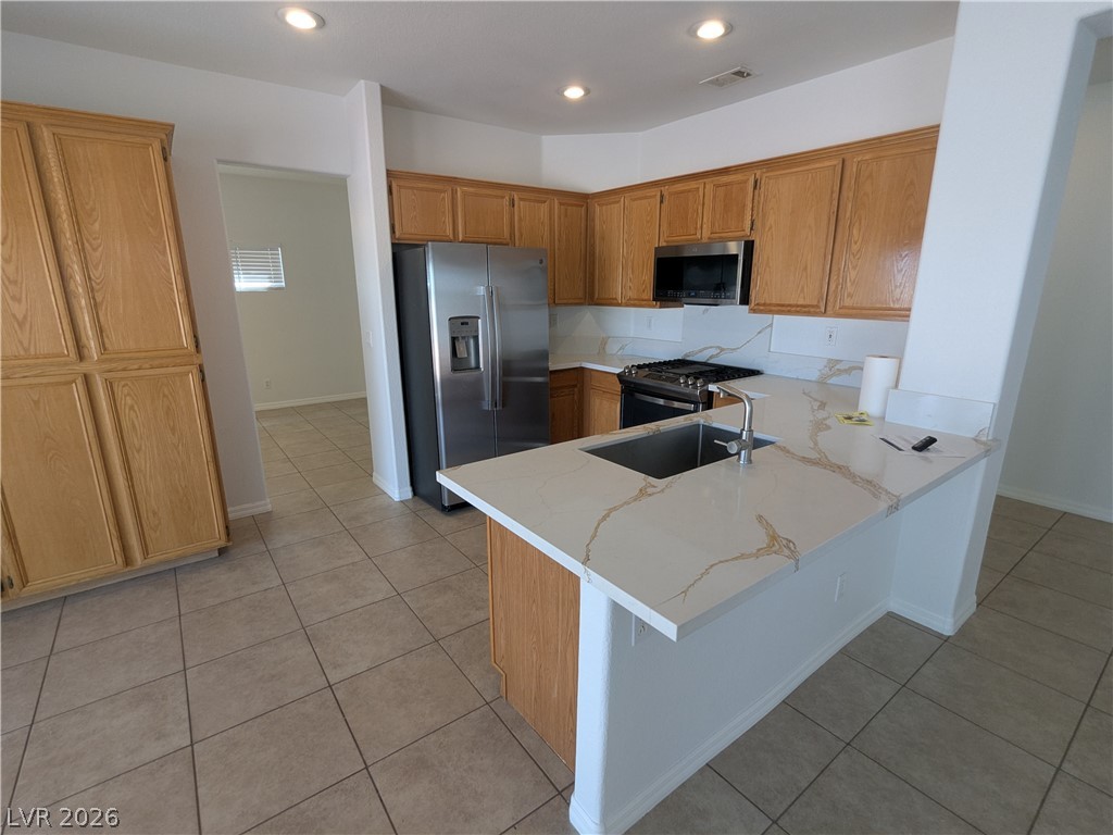 1016 Royal Plum Lane Property Photo 3