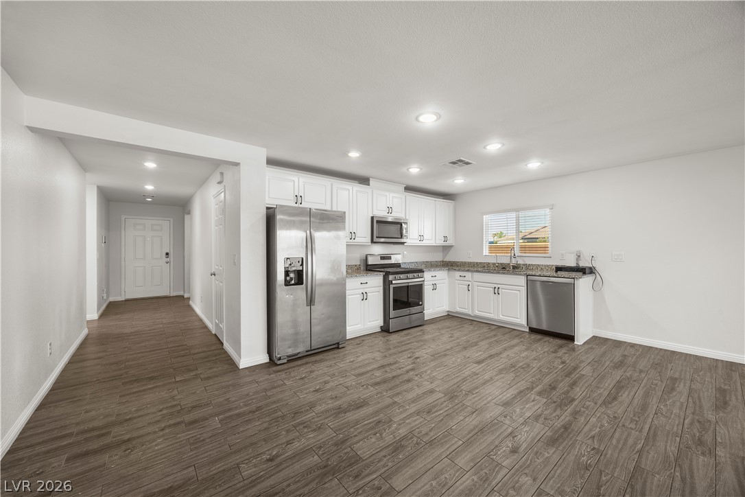 620 Sand Sage Avenue Property Photo 6