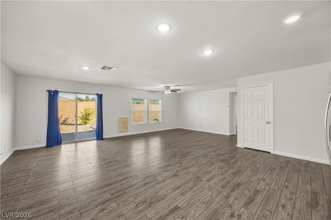 620 Sand Sage Avenue Property Photo 7