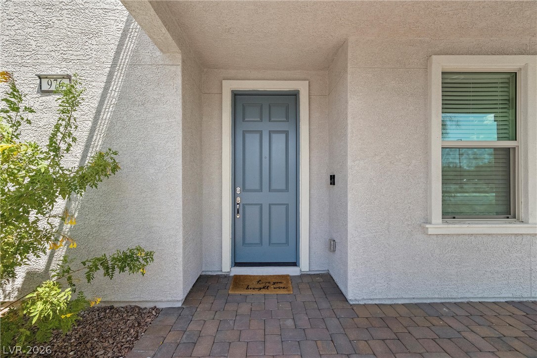 976 East Sunset Road Property Photo 7