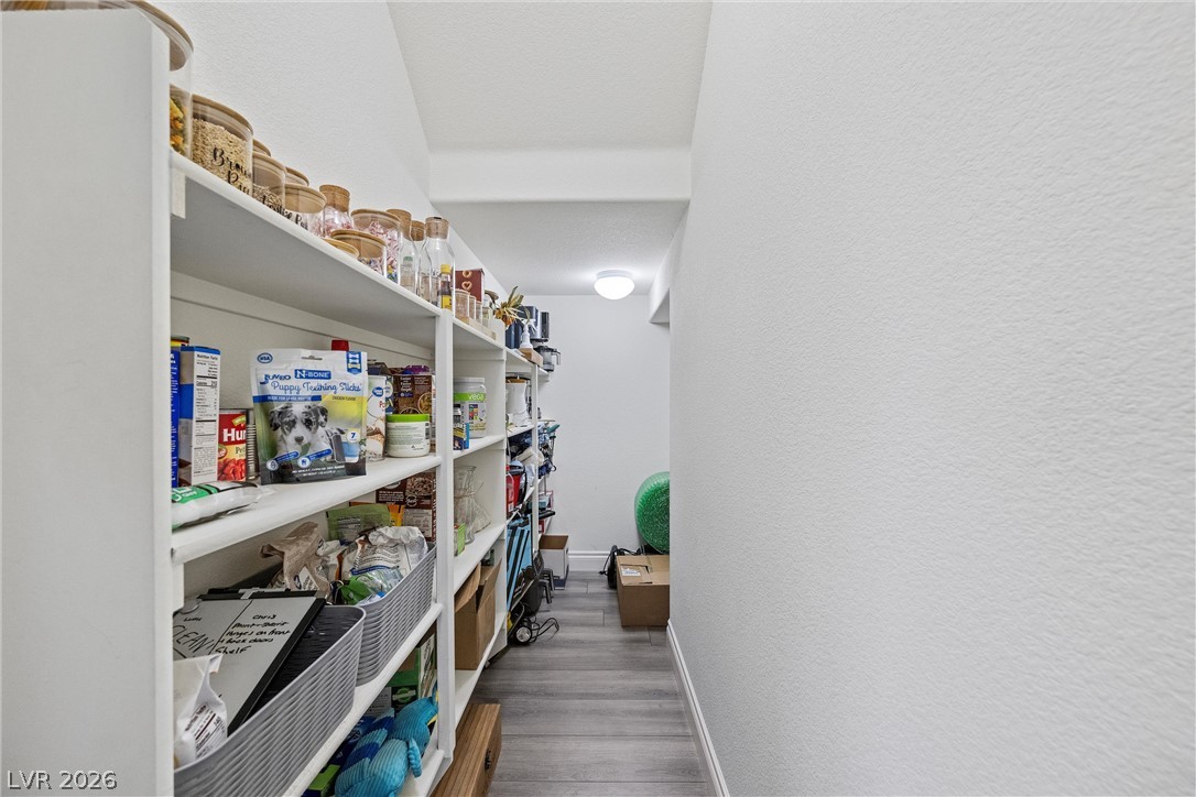 976 East Sunset Road Property Photo 19