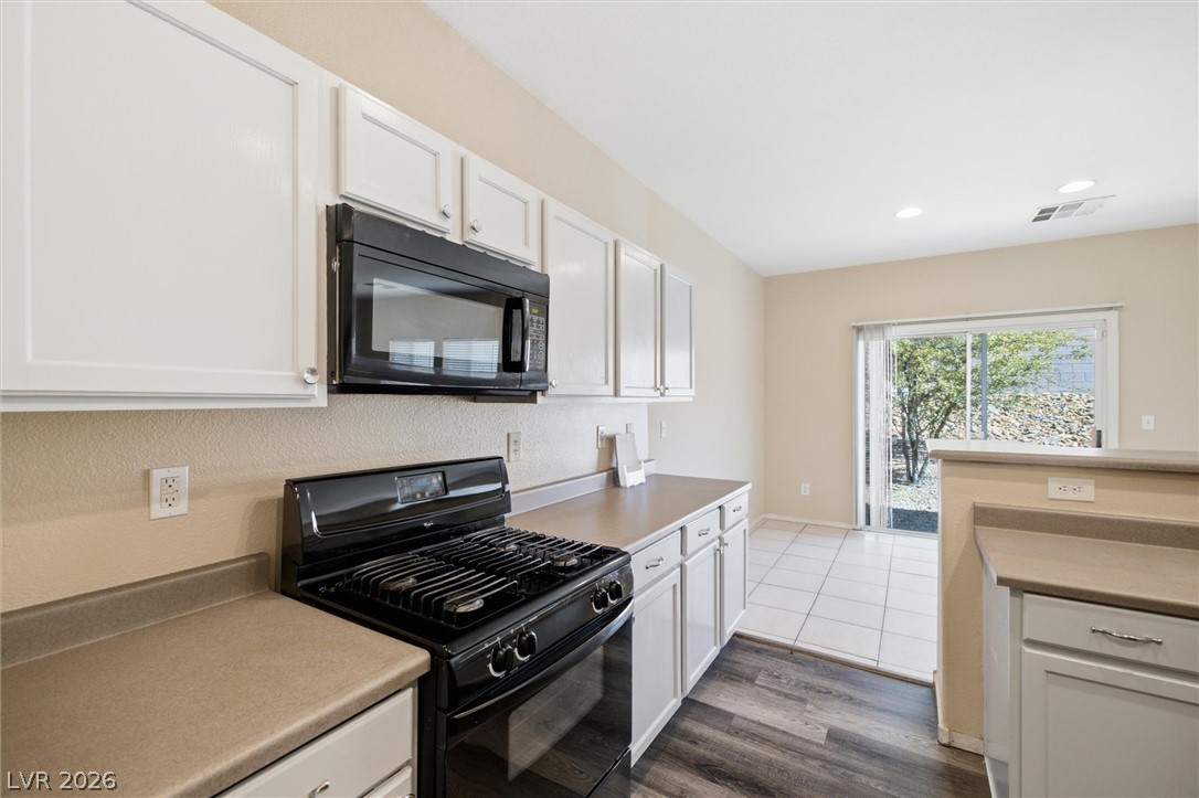 528 Round Reign Avenue 0 Property Photo 14