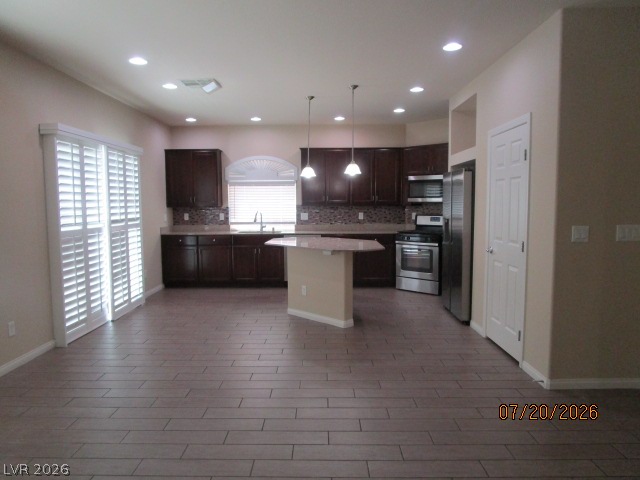 7220 Puffer Lake Court Property Photo 7