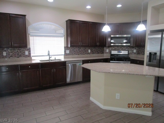 7220 Puffer Lake Court Property Photo 8