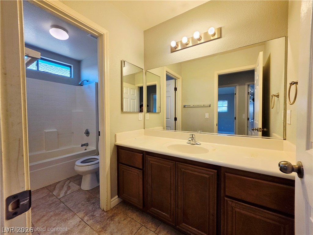 3549 Bella Sovana Court Property Photo 33