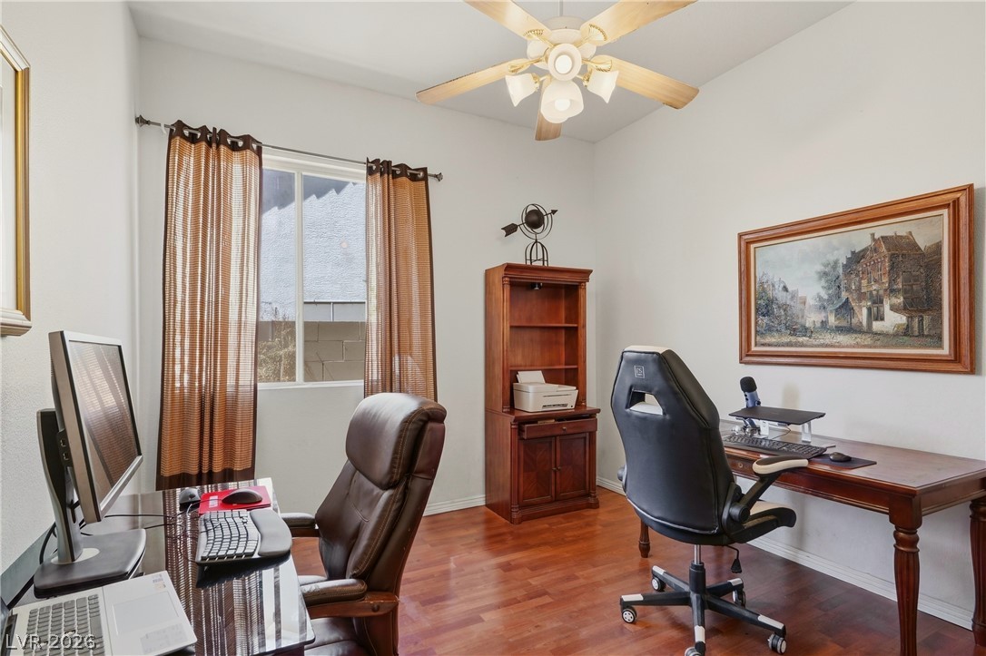 2531 Serenity Hollow Drive Property Photo 14