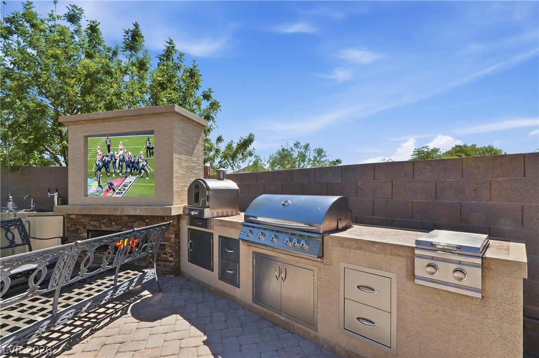 2531 Serenity Hollow Drive Property Photo 27