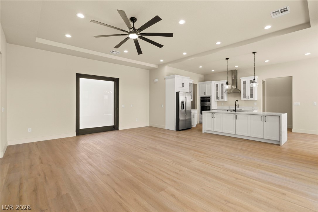 6340 Montclair Street Property Photo 12