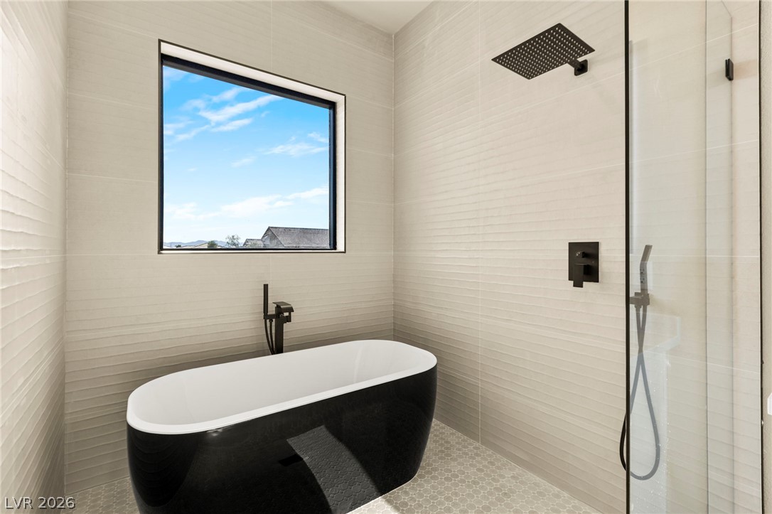 6340 Montclair Street Property Photo 27