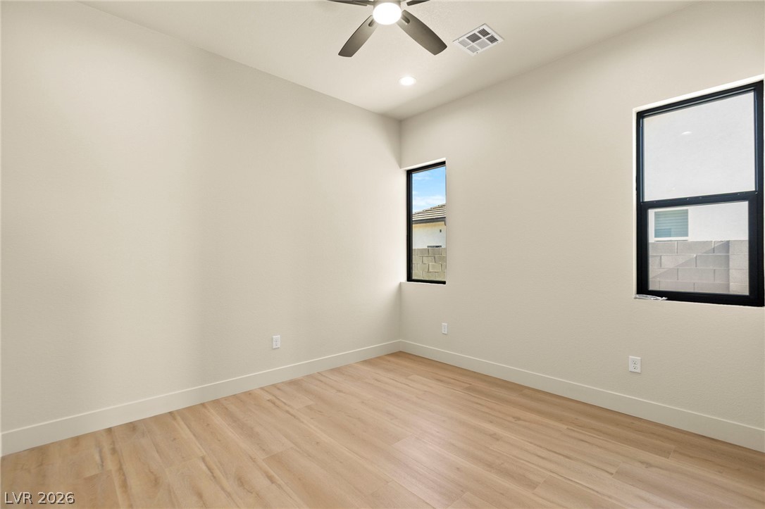 6340 Montclair Street Property Photo 32