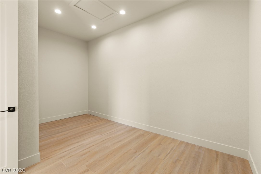 6340 Montclair Street Property Photo 35
