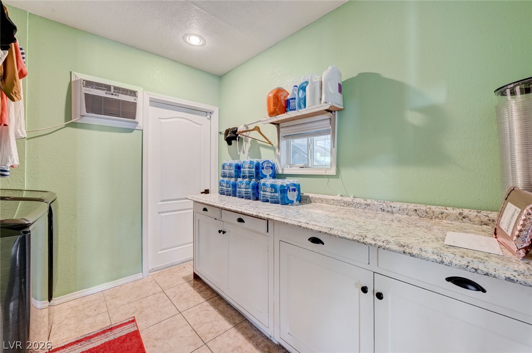 1920 Parkchester Drive Property Photo 17