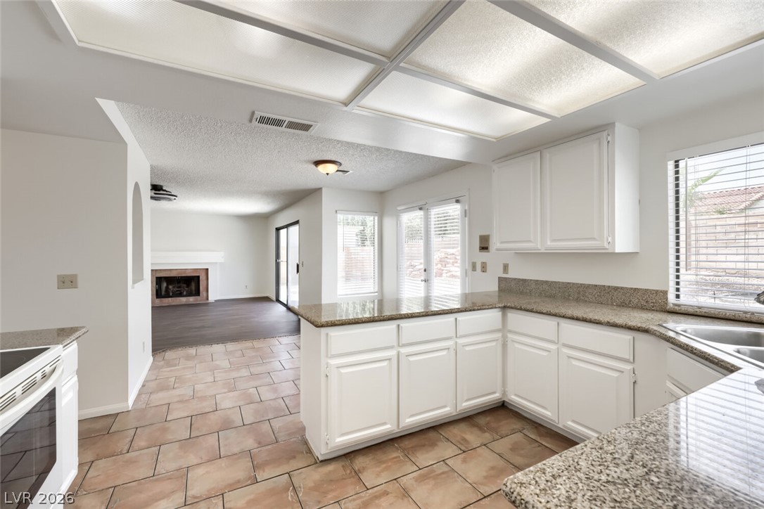 9000 Feather River Court Property Photo 6