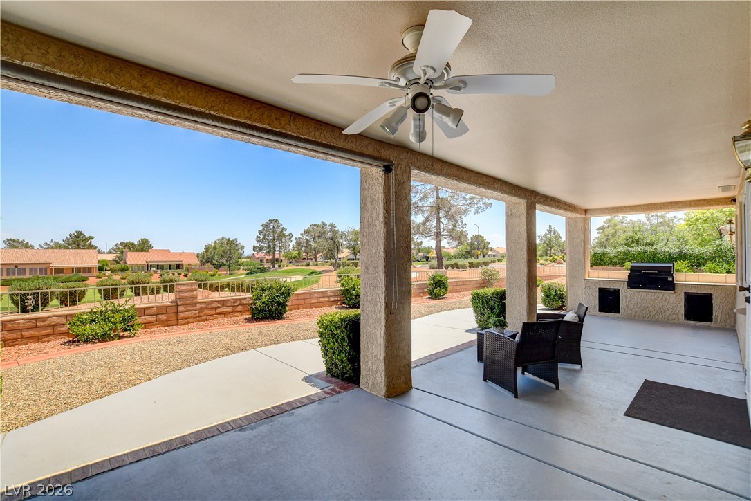 2900 Hawksdale Drive Property Photo 6