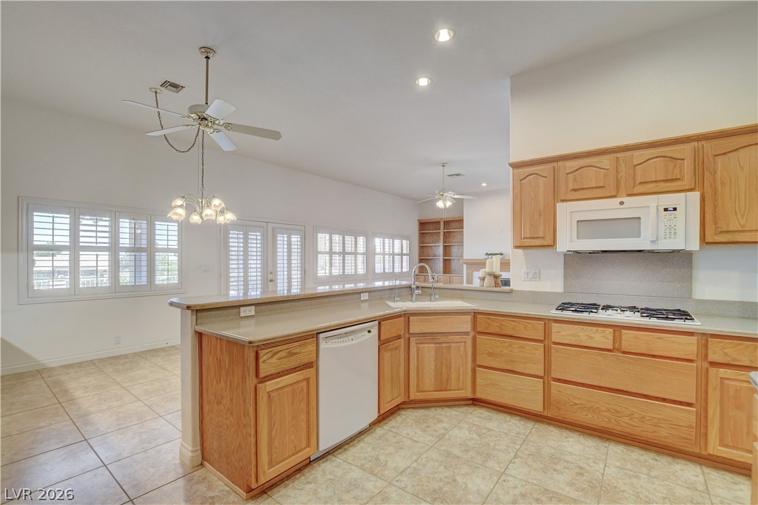 2900 Hawksdale Drive Property Photo 25