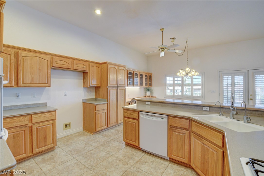 2900 Hawksdale Drive Property Photo 26