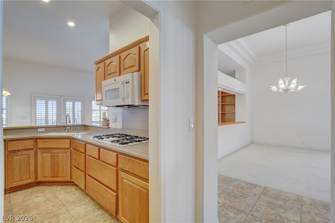 2900 Hawksdale Drive Property Photo 29