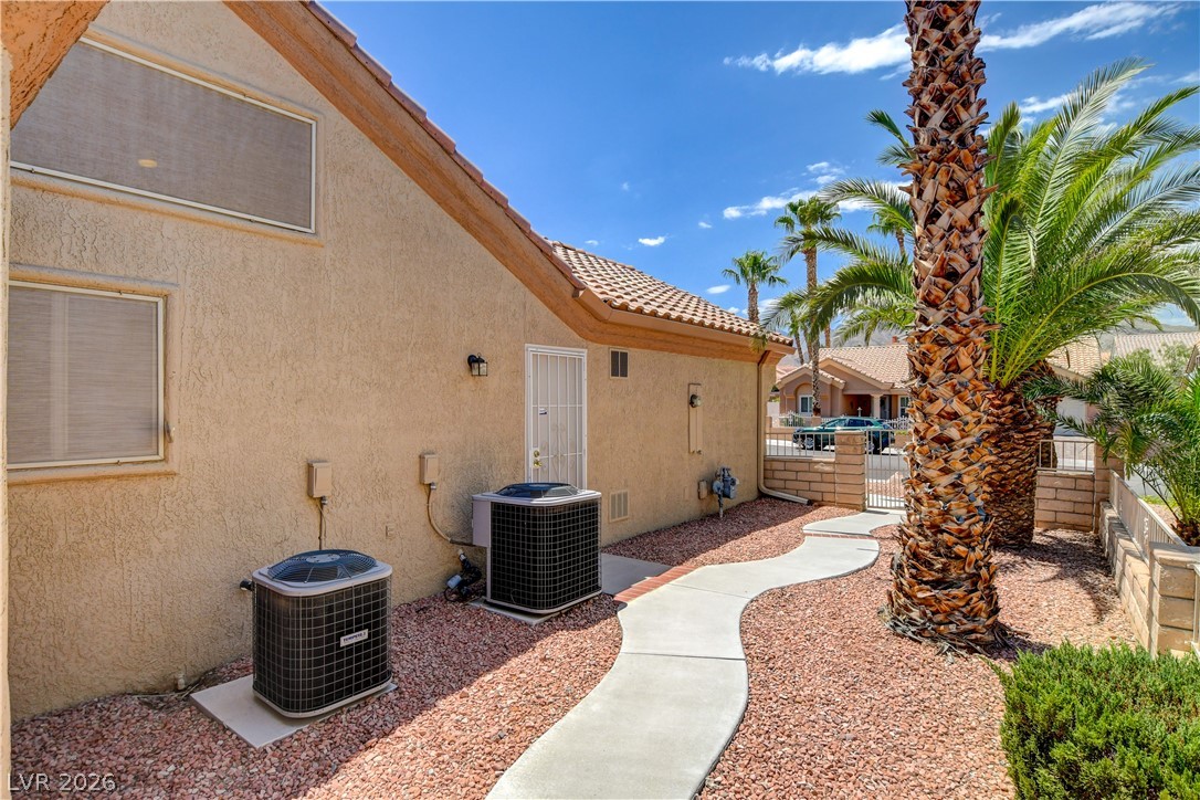 2900 Hawksdale Drive Property Photo 65