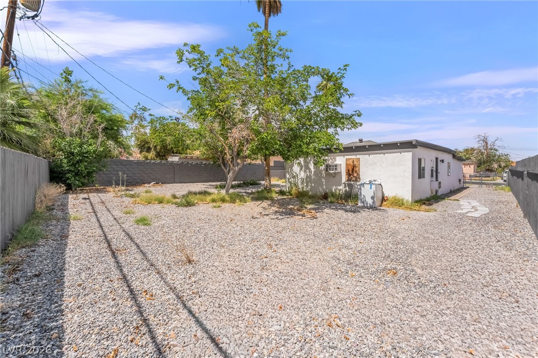 1610 East Ogden Avenue 1 Property Photo 35