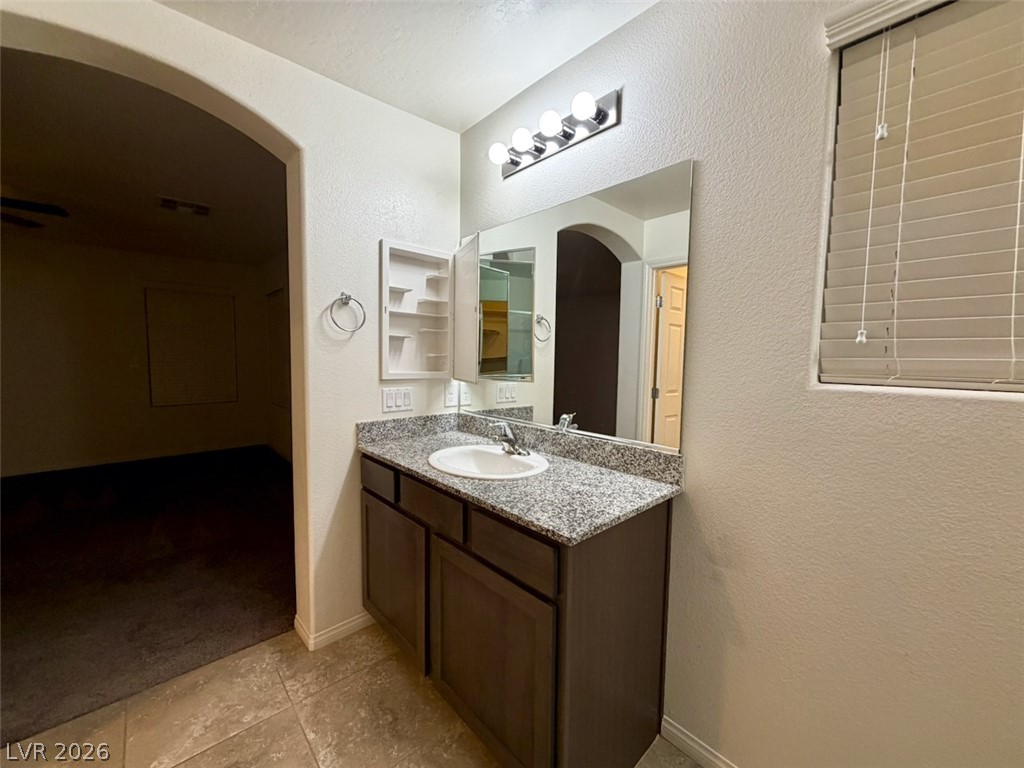 5844 Middle Rock Street Property Photo 23