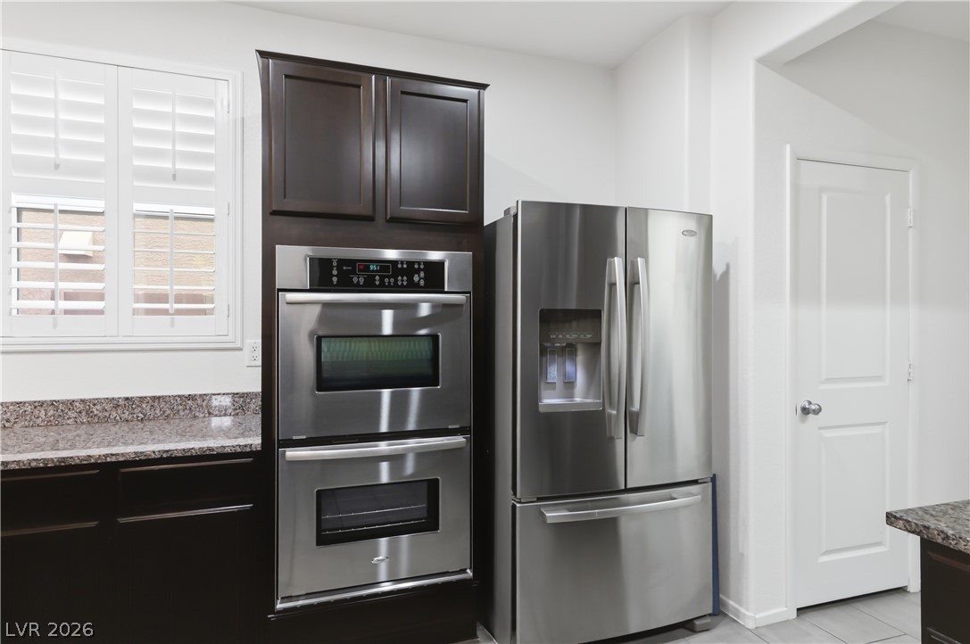 10639 Whiting Avenue Property Photo 11