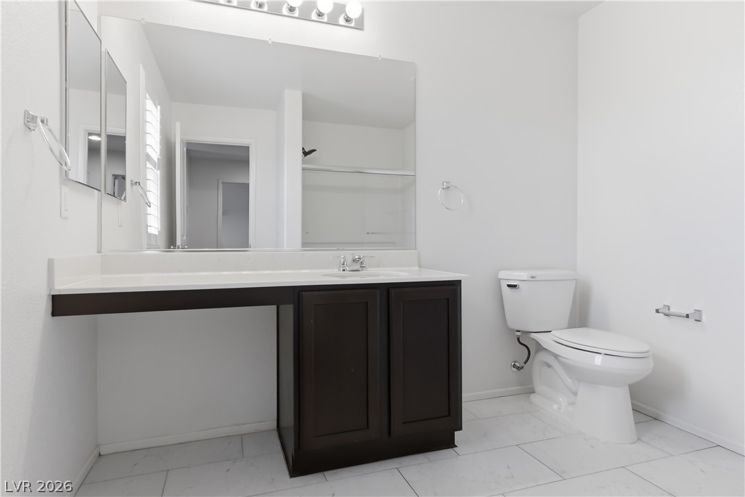 10639 Whiting Avenue Property Photo 21