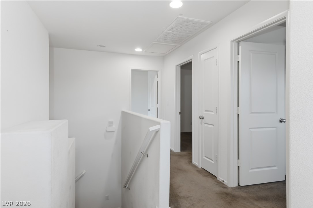 10639 Whiting Avenue Property Photo 24