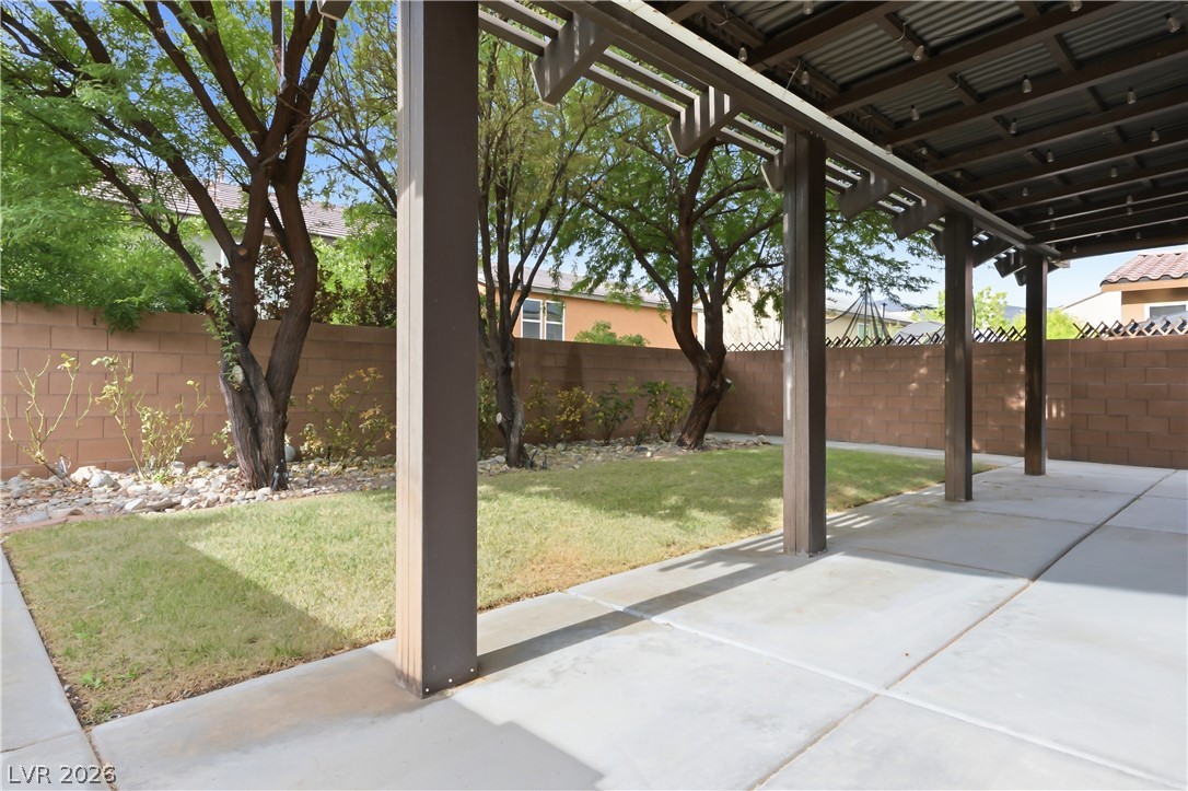 10639 Whiting Avenue Property Photo 26