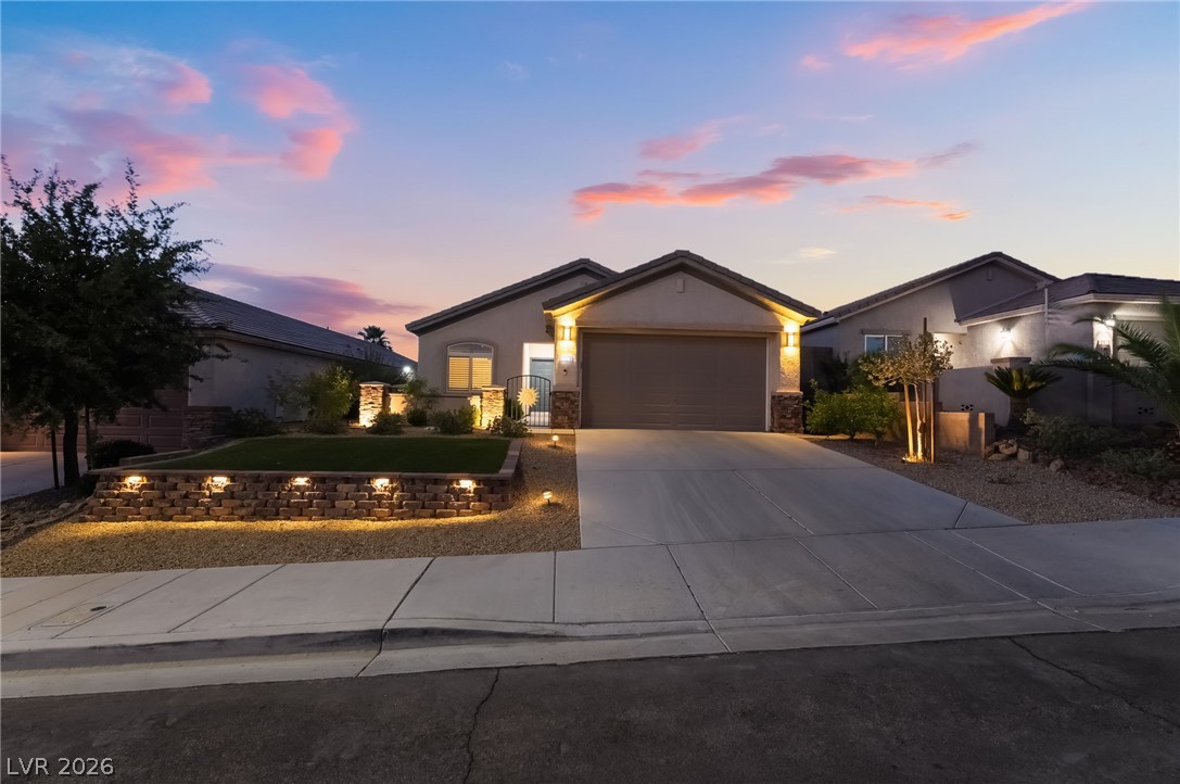2676 Lochleven Way Property Photo 28