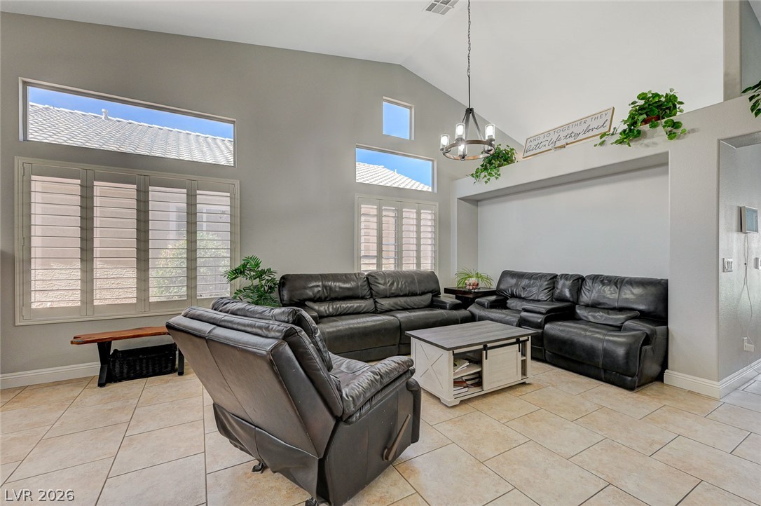 2746 Canarsy Court Property Photo 11
