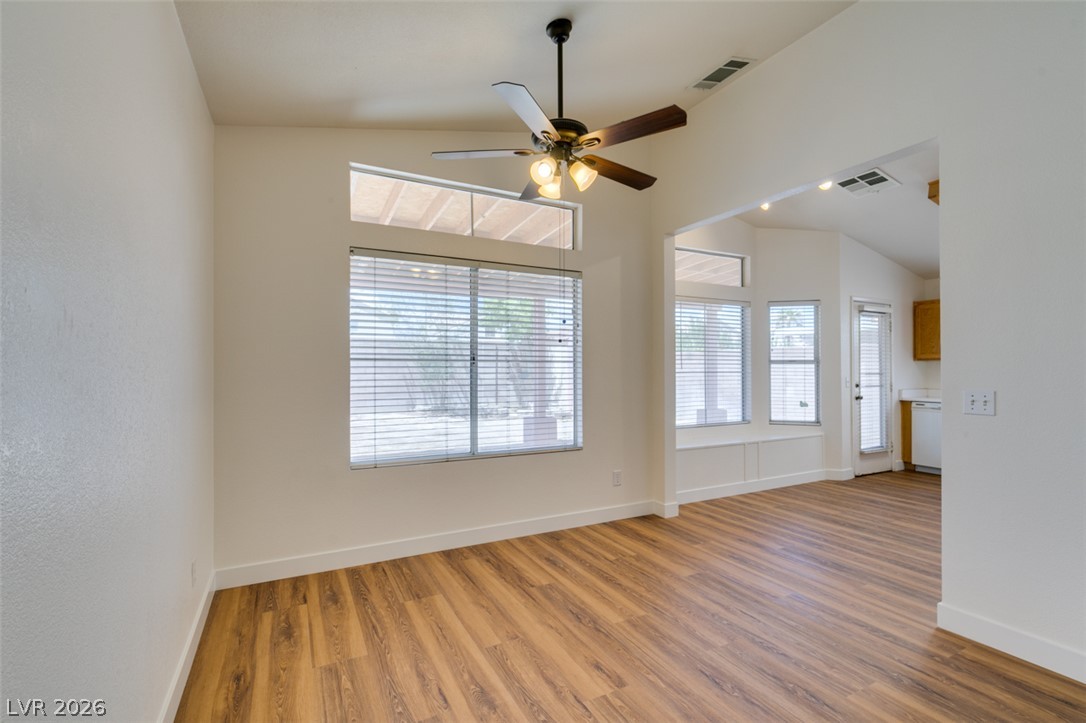 1833 Sierra Hills Way Property Photo 11