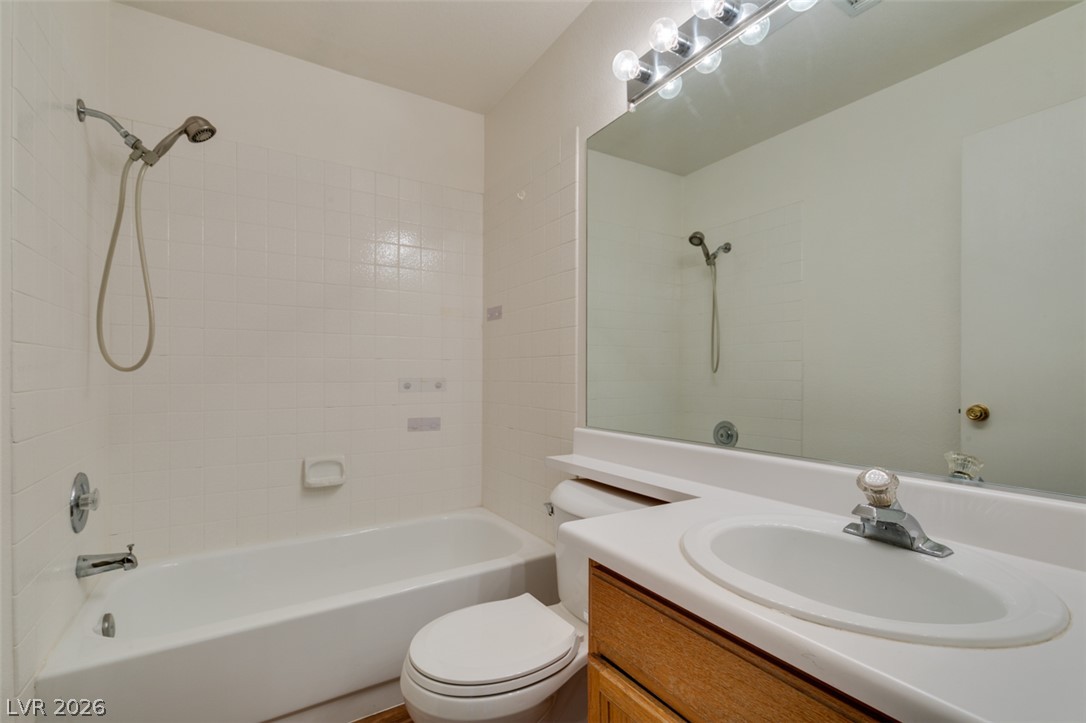 1833 Sierra Hills Way Property Photo 25