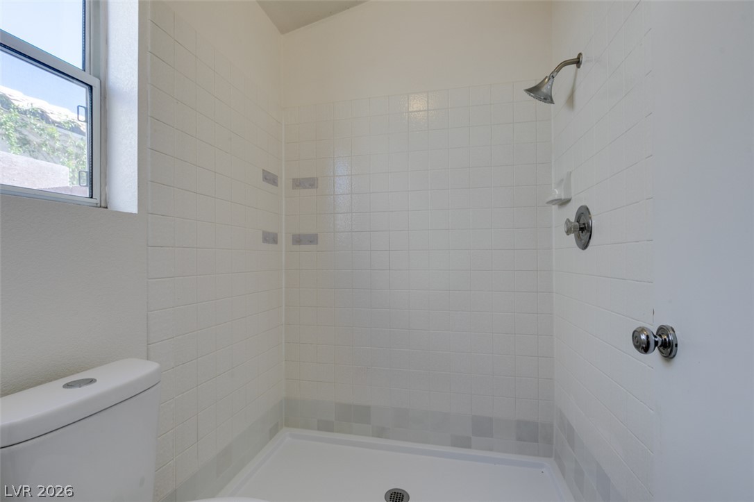 1833 Sierra Hills Way Property Photo 30