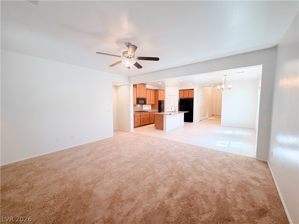 7110 Purple Iris Avenue Property Photo 10